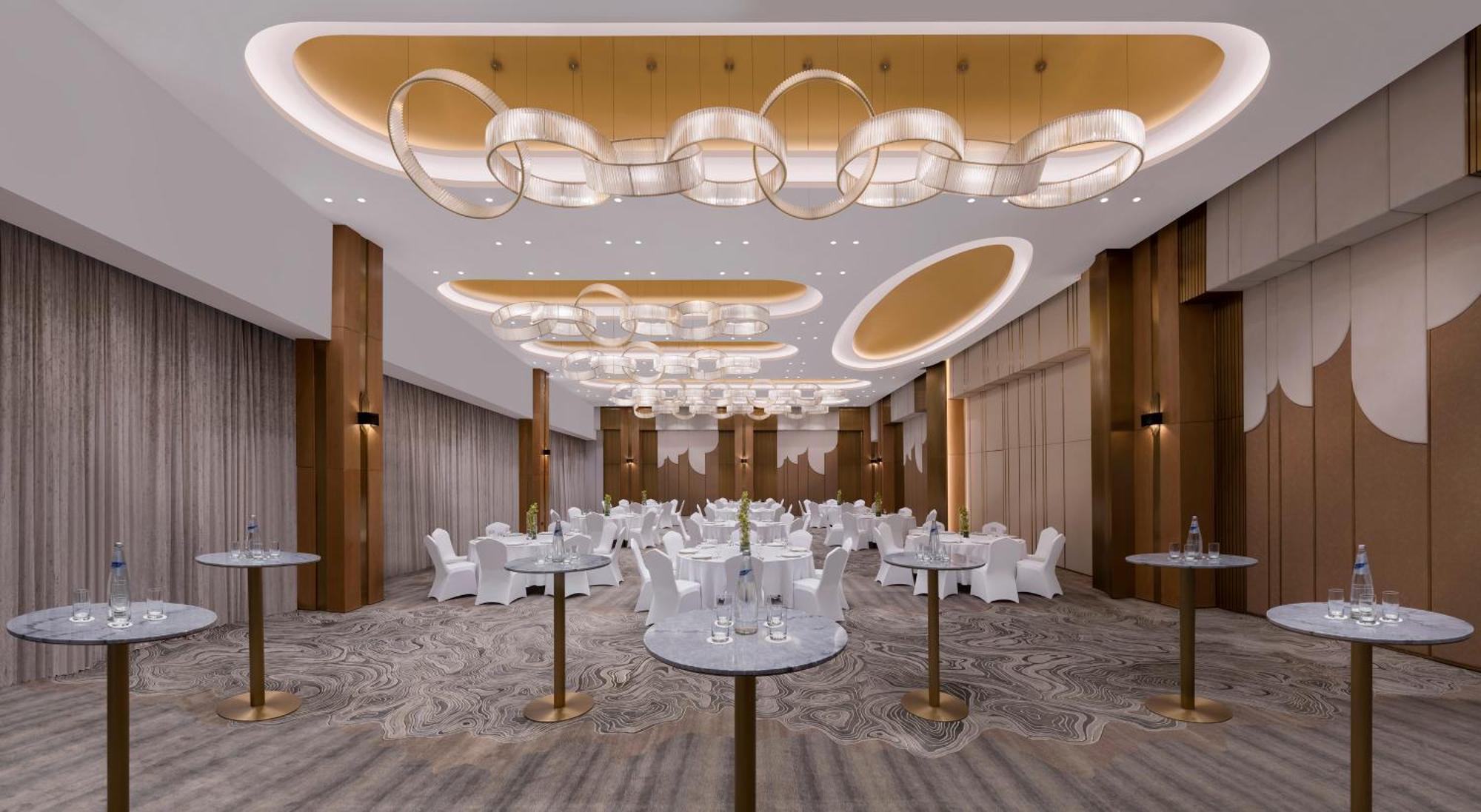 Velero Hotel Doha Lusail Екстериор снимка The ballroom