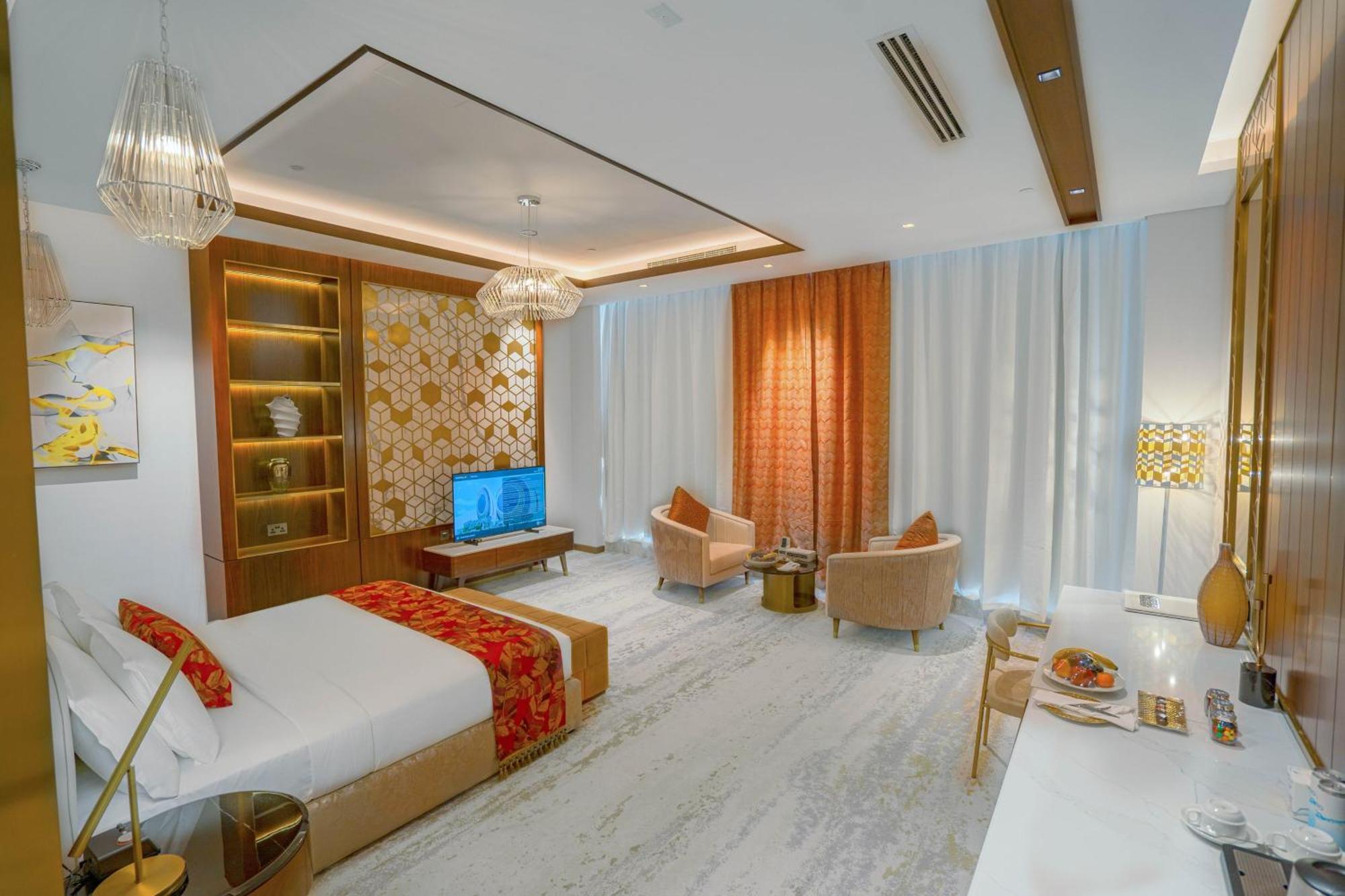 Velero Hotel Doha Lusail Екстериор снимка Suite room