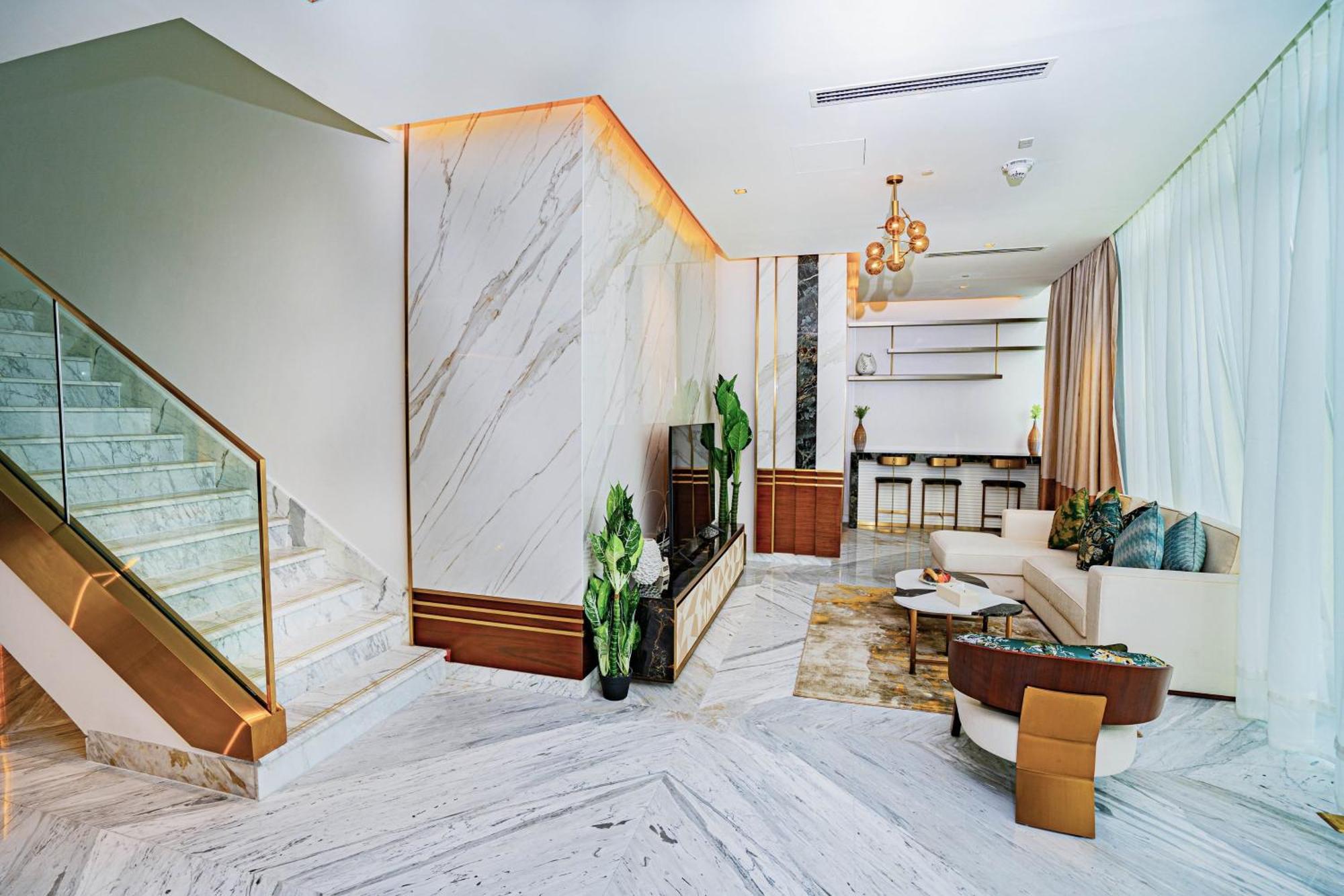 Velero Hotel Doha Lusail Екстериор снимка Interior of a Sky Villa